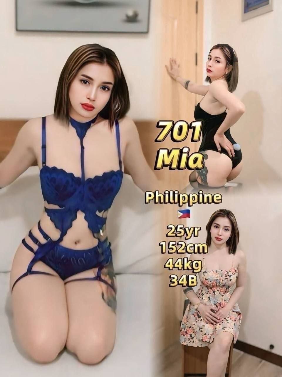 701 - Mia JB Escort Playboy